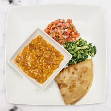 Chapati, Coconut Beans & Spinach 