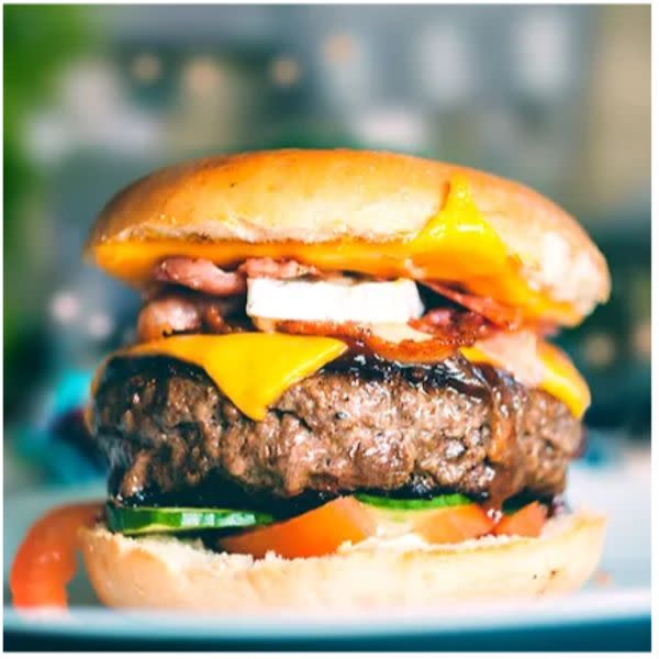 Cheese N' Bacon-Ger with Fries