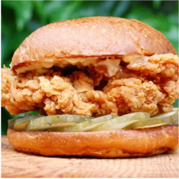 Chicken PittsBurger with Fries