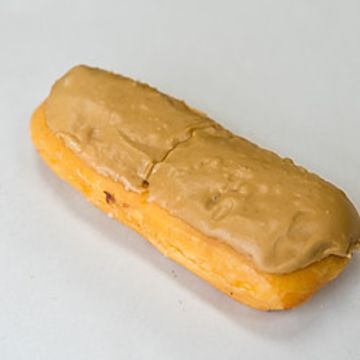 Goldie’s Maple Vanilla Cream Long John