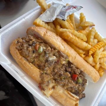 Cheesesteak & Fries 