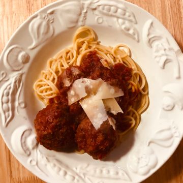 Maria's Meatballs and Pomodoro