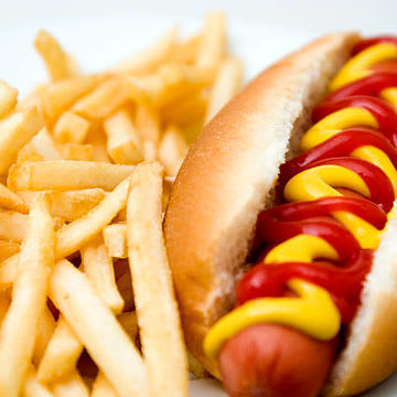 Kid Hotdog w/ Fries