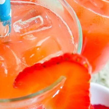 Strawberry lemonade 