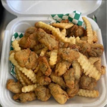 Oysters & Fries Basket 