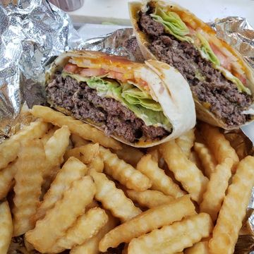 Burger - Dilla w/ Fries