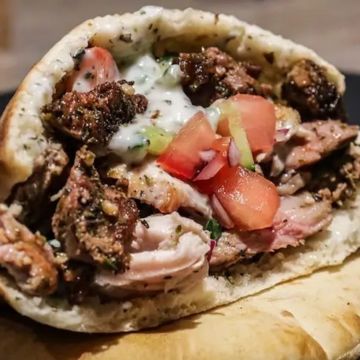 Gyro sandwich 