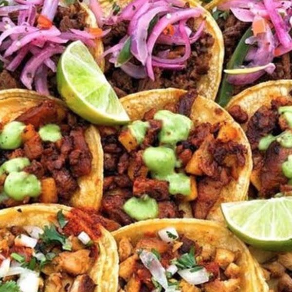 9 Taco Box