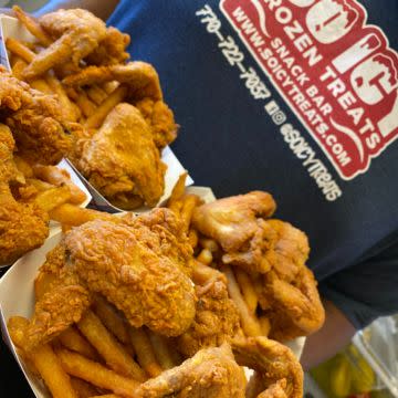 Fried Chicken Wing Basket