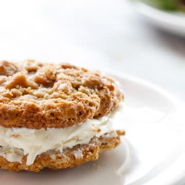 Cottage Cookie Sammie