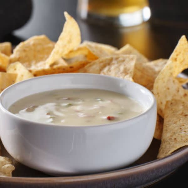 Cheese Dip & Chips 