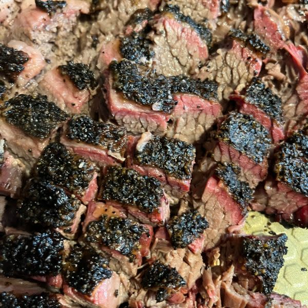 Chopped Brisket Sandwich w/chips