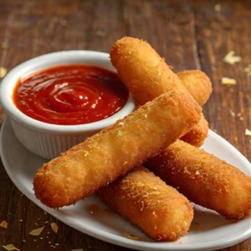 Fried mozzarella sticks