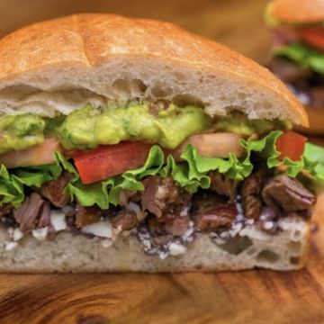 Torta de Carne Asada 