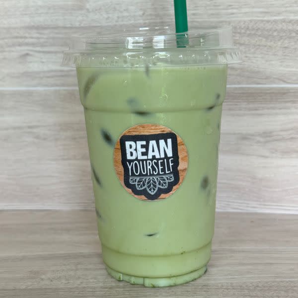 Iced matcha late (Sweetened)