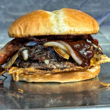 Bacon jammin burger