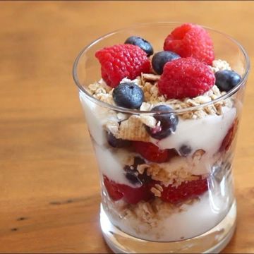 Fruit Yogurt Granola Parfait