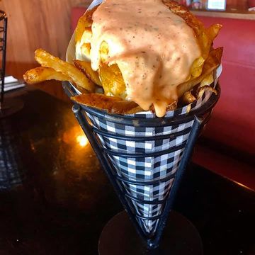 Gypsy Queen Famous Crab Cake Cone