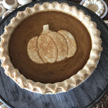 9” Pumpkin Pie - serves 8 slices