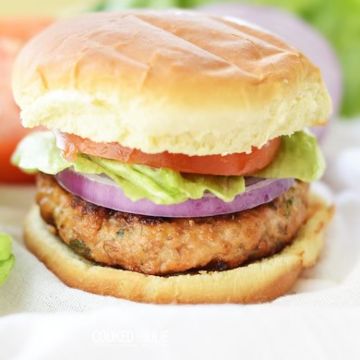 Salmon burger