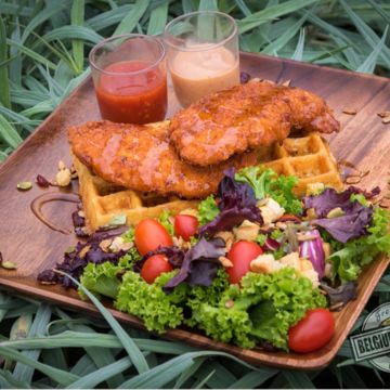 Chicken 'n Waffle