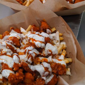 Crispy buffalo chicken Fries