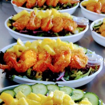 Coconut shrimp salad