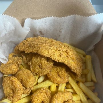 Cajun Shrimp Basket