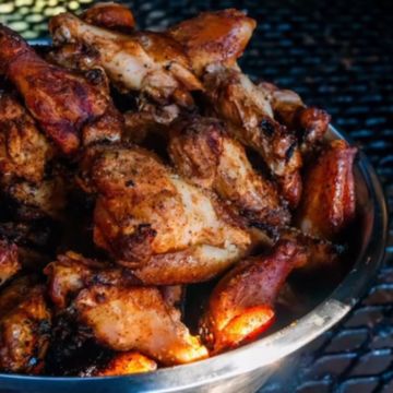 Smoked Chicken Wings Plate