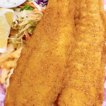 Southern Style Fish w/ Fries 