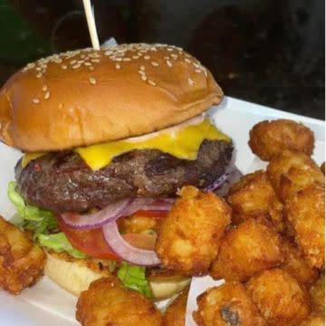 Cajun Cheeseburger