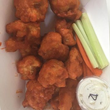 Buffalo cauliflower bites 
