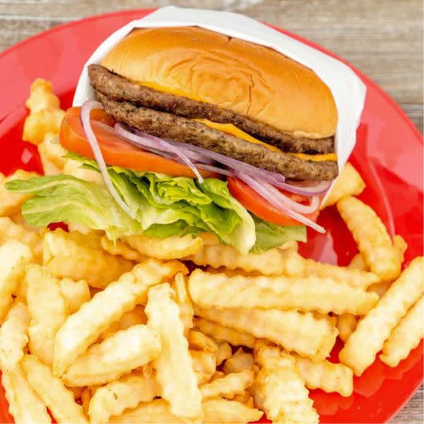 Double Cheeseburger w/ Fries