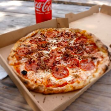 Nonna's Meatlovers pizza
