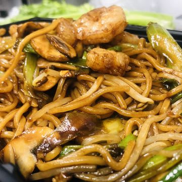 Shrimp Lomein Noodle