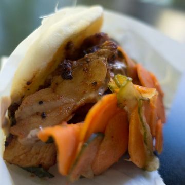Steamed Spicy Chicken 