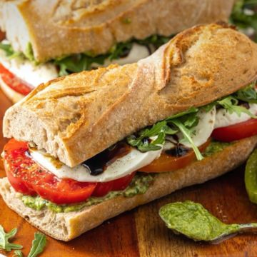 Caprese sandwich