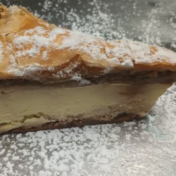 Baklava Cheesecake