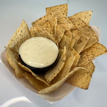 Chips and queso