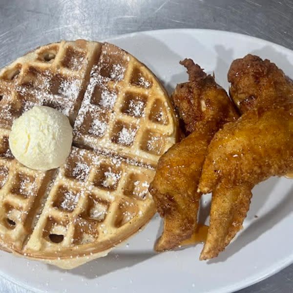 Chicken & Waffles