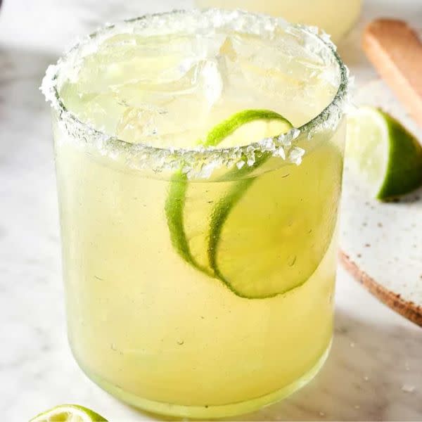 Happy Hour (3-5pm): Margarita