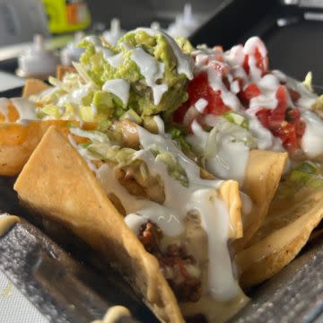 Creamy Jalapeno Nachos