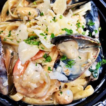 Seafood Alfredo