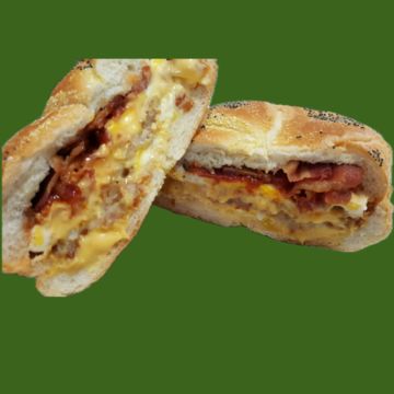 168 Bacon, Egg, & Cheese on a Kaiser roll / Tocino, huevo y queso en un panecillo Kaiser