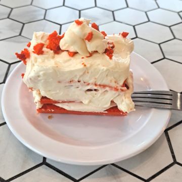 Red Velvet Cheesecake