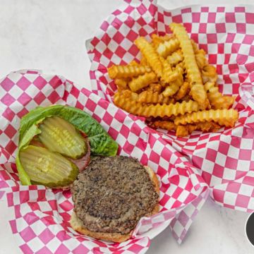 Hamburger Combo-fries and drink