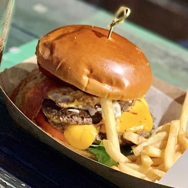 La Gringa Burger w/ Fries