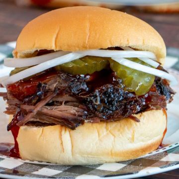 Brisket Sandwich w/Side