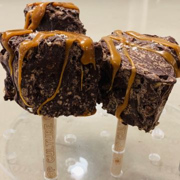 Chocolate Salted Caramel Rice Crispy Pop