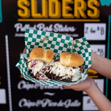 Pulled Pork Sliders (2)